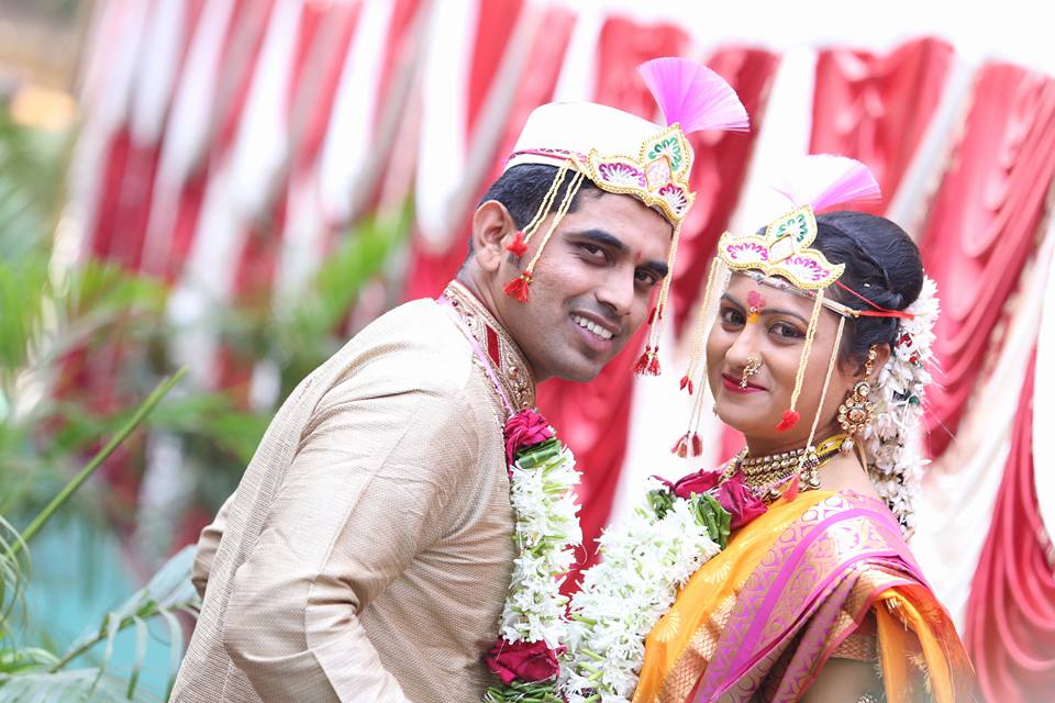 Dashing Duo Ready For A New Life! by Studio5 Wedding-photography | Weddings Photos & Ideas