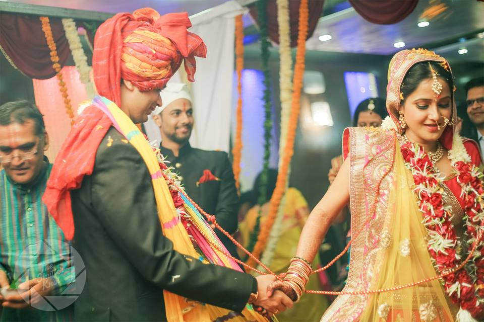 Enduring Knot Ceremony by Viral Shah Wedding-photography | Weddings Photos & Ideas