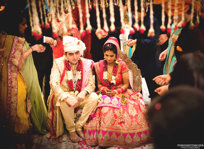 Love Birds by Purushottam Deb Photoworks Wedding-photography | Weddings Photos & Ideas