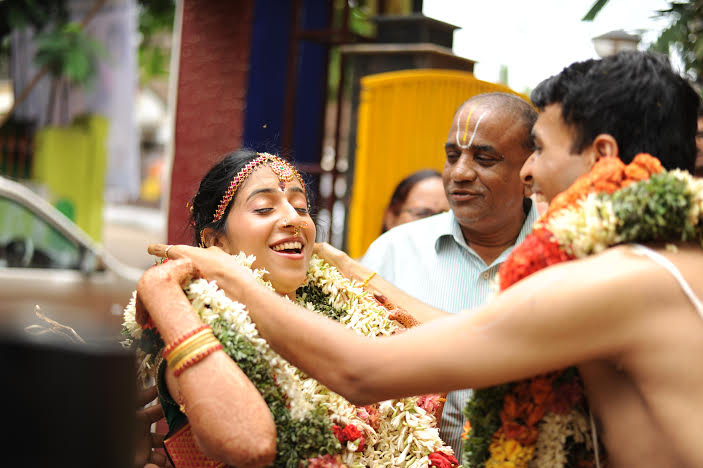 Garland Time by Vasu Devan Photography Wedding-photography | Weddings Photos & Ideas
