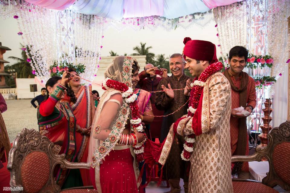 Tied together by Vishal Kadam Photography Wedding-photography | Weddings Photos & Ideas