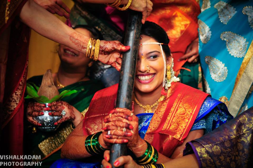 Cheerful Bride by Vishal Kadam Photography Wedding-photography | Weddings Photos & Ideas