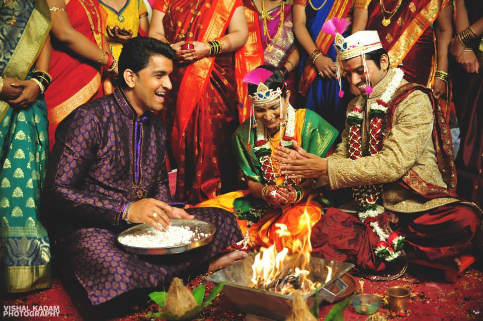 Cheerful Couple by Vishal Kadam Photography Wedding-photography | Weddings Photos & Ideas