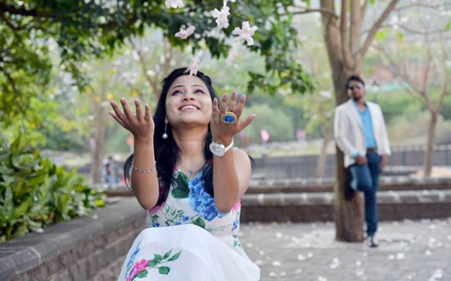 Bride To-Be In a Happy Mood by Sourav Kumar Das Wedding-photography | Weddings Photos & Ideas