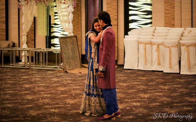 Bride and Groom Looking Regal During Their Reception by Sourav Kumar Das Wedding-photography | Weddings Photos & Ideas