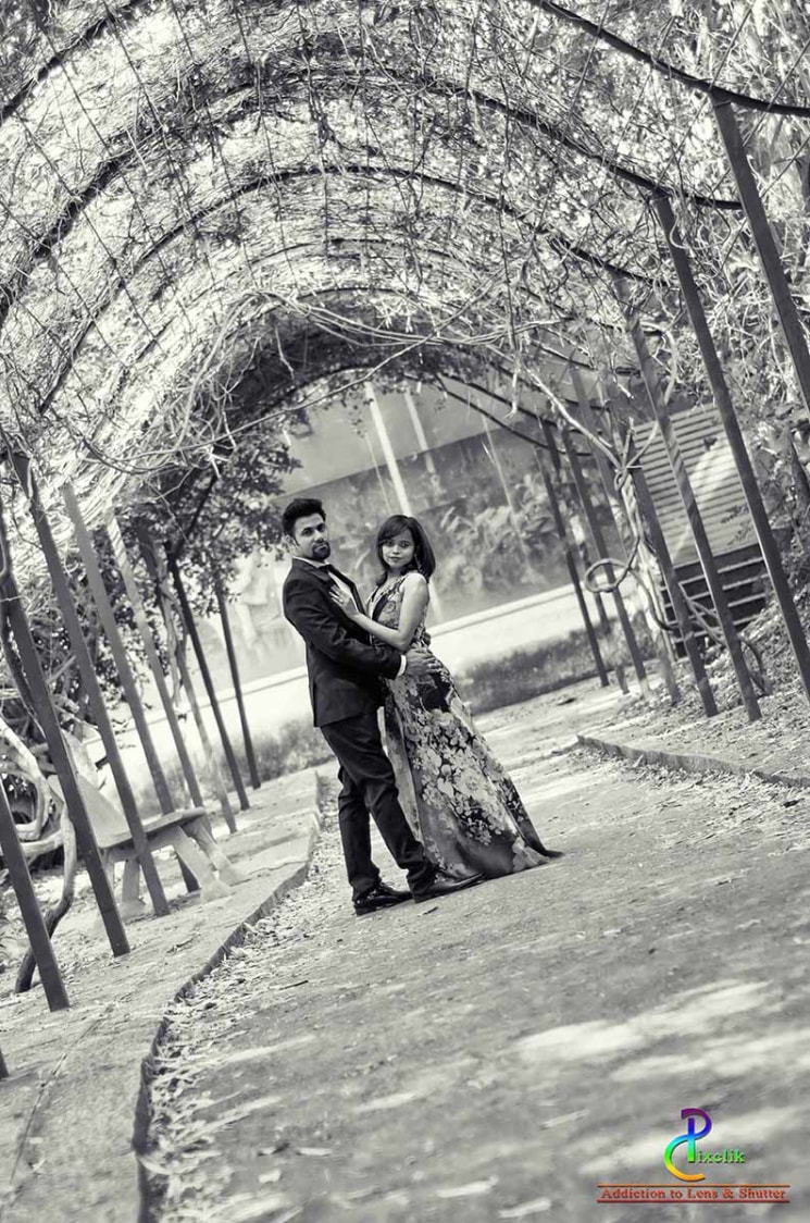 Shades of grey ! by Pixclik Wedding-photography | Weddings Photos & Ideas