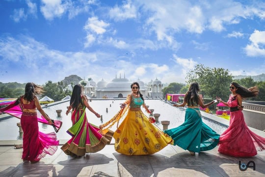 Dancing in Happiness by Shivam Arora Photography Wedding-photography | Weddings Photos & Ideas