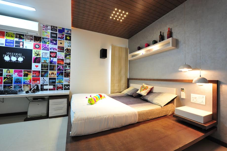 Small ,Artistic Bedroom with Artistic wall by GN Interiors Modern | Interior Design Photos & Ideas