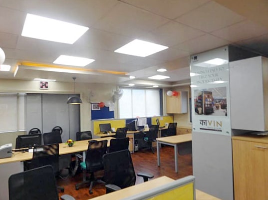 Modern open style office decor by Mod design consortium Modern | Interior Design Photos & Ideas