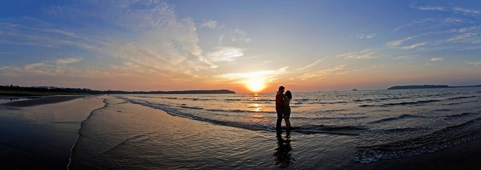 Nothing better than a walk on the beach with your love by Pixelpeppermint Wedding-photography | Weddings Photos & Ideas