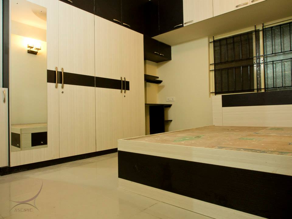 Bedroom With Mirrored Wardrobe by Snigdha Ghosh Bedroom Contemporary | Interior Design Photos & Ideas