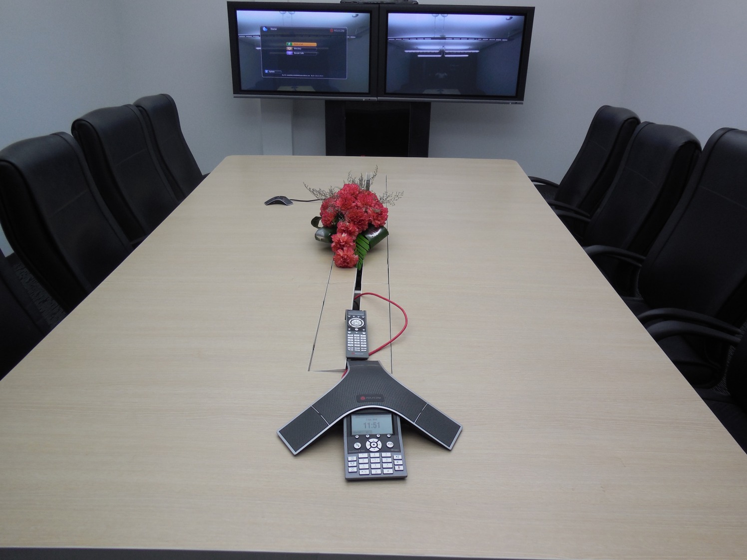 Modern conference room decor by Rajesh Kumar Modern | Interior Design Photos & Ideas