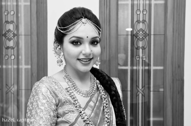 Black White Bridal Shot by Hazel Captures Wedding-photography | Weddings Photos & Ideas