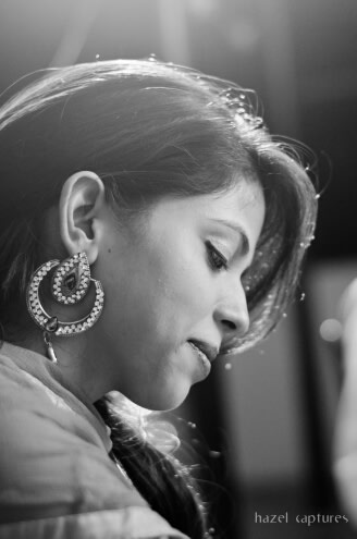 Black and White Earring shot by Hazel Captures Wedding-photography | Weddings Photos & Ideas