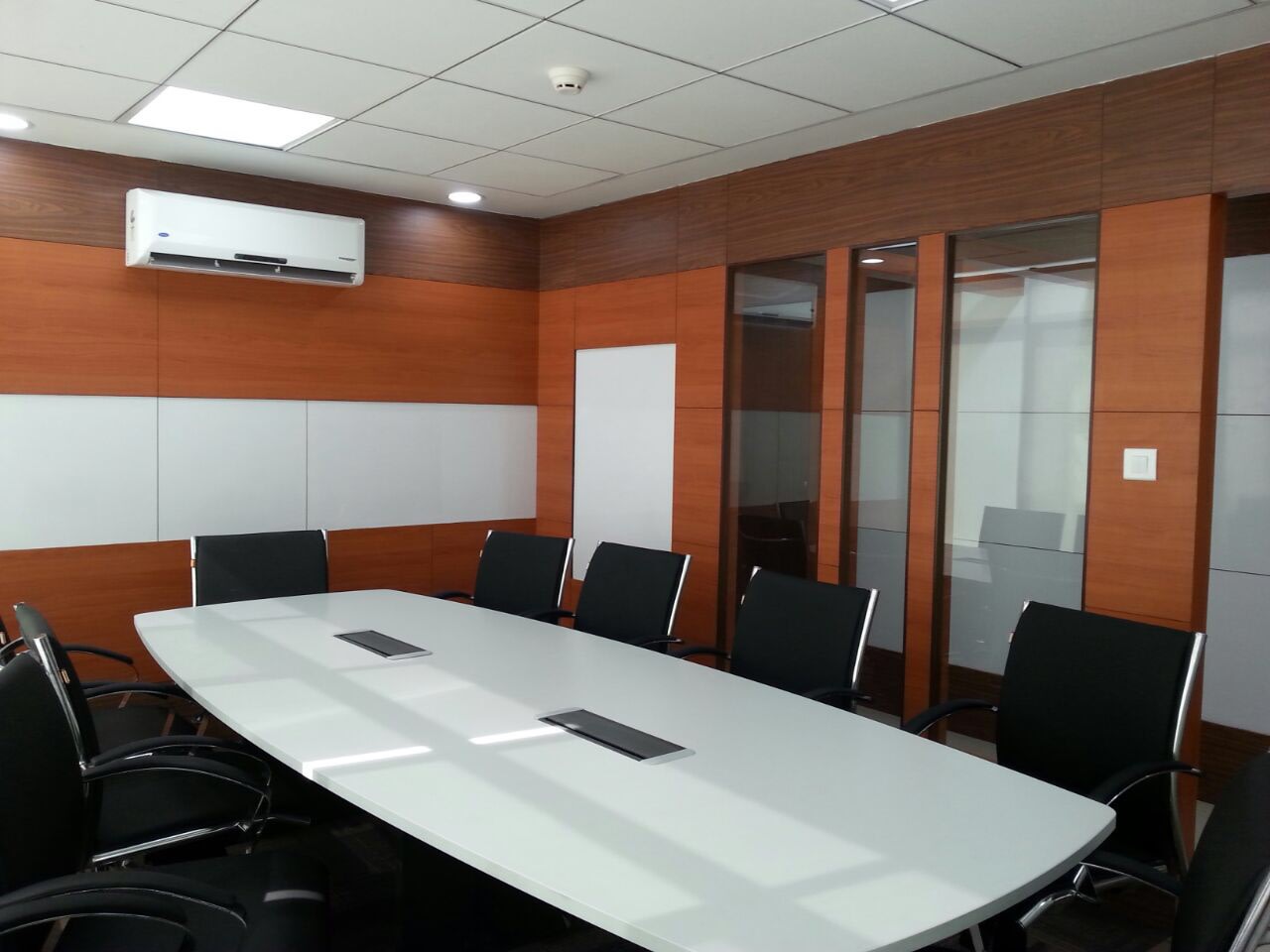 Trendy conference room decor by ShilpShala Modern | Interior Design Photos & Ideas