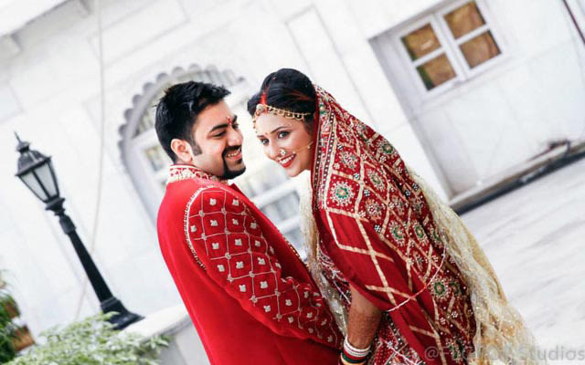 Finding love in her eyes by Flgroe Studios Wedding-photography | Weddings Photos & Ideas