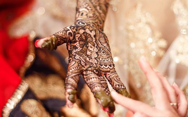 An Intricate Close-Up by Flgroe Studios Wedding-photography | Weddings Photos & Ideas