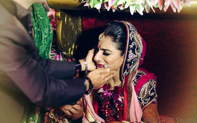 Overwhelming emotions by Flgroe Studios Wedding-photography | Weddings Photos & Ideas