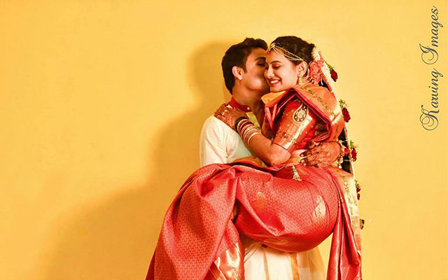 Romantic pose for pre-wedding shoot by Karving Images Wedding-photography | Weddings Photos & Ideas