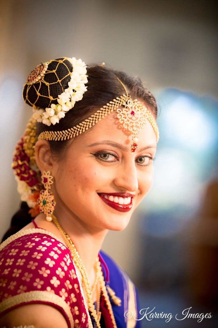 Resplendent bride with unique bridal bun hairstyle by Karving Images Wedding-photography | Weddings Photos & Ideas