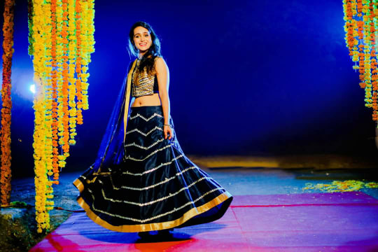 Bride Wearing Beautiful Black and Golden Lehenga by Himanshu Chauhan Wedding-dresses | Weddings Photos & Ideas