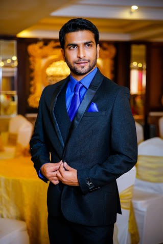 Groom Wearing Trendy Black Suit by Himanshu Chauhan Groom-wear-and-accessories | Weddings Photos & Ideas