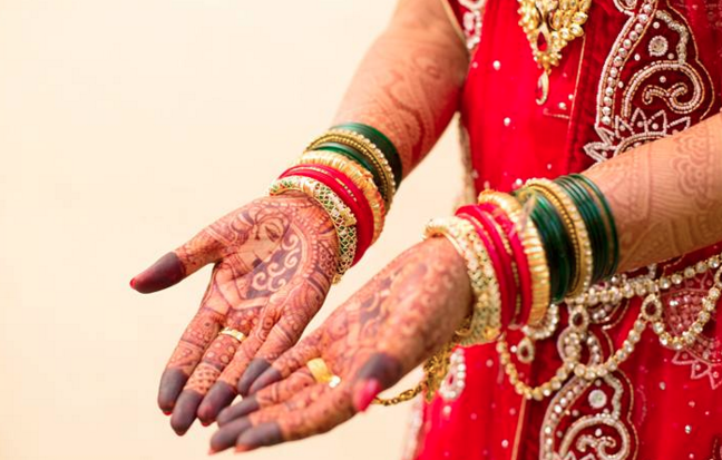 Beautiful bridal hand mehendi by Photography Wedding-photography | Weddings Photos & Ideas