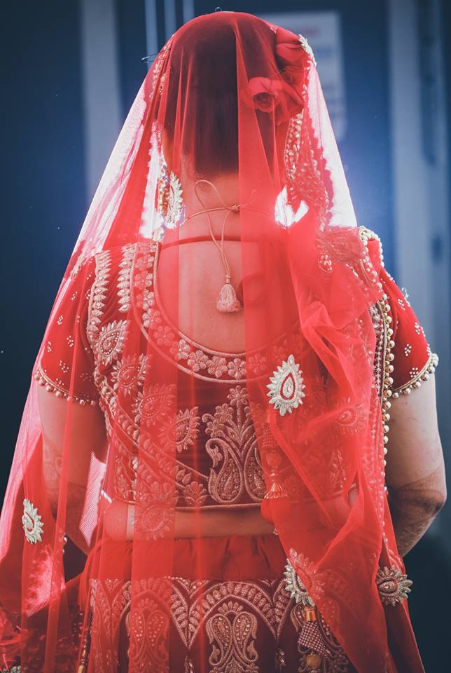 Crimson hues! by Memoirs by Paramjeet Singh Dhanjal Wedding-photography | Weddings Photos & Ideas