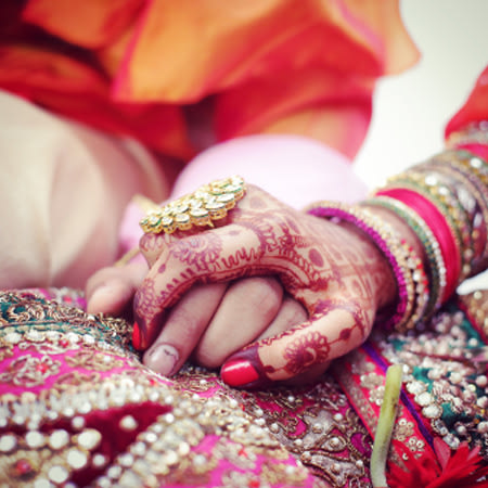 Holding hands! by Memoirs by Paramjeet Singh Dhanjal Wedding-photography | Weddings Photos & Ideas