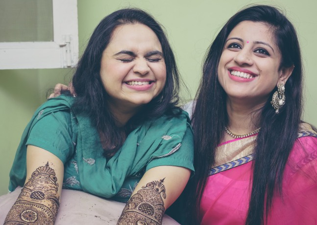Happy Hues During Mehendi by Paramjeet Singh Dhanjal Wedding-photography | Weddings Photos & Ideas