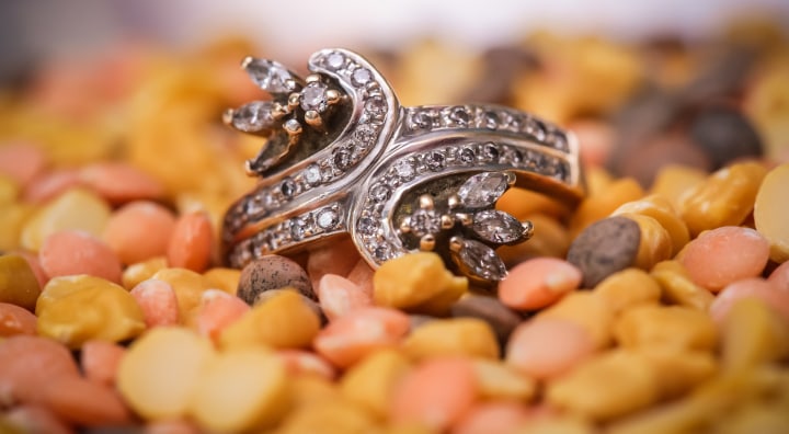 Bijouterie Bling by Paramjeet Singh Dhanjal Wedding-photography Bridal-jewellery-and-accessories | Weddings Photos & Ideas