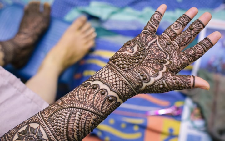 Extremely Alluring Bridal Mehendi Design by Paramjeet Singh Dhanjal Bridal-mehendi | Weddings Photos & Ideas
