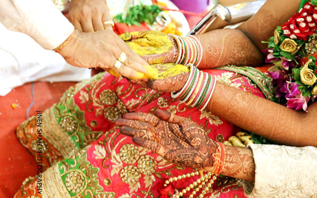 Beautiful mehendi design by Jinen Shah Photography Wedding-photography | Weddings Photos & Ideas