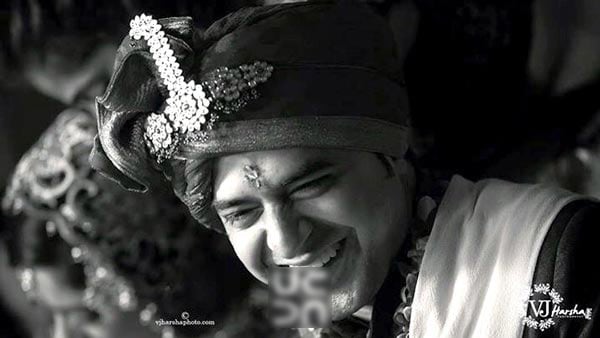 A Black and White Portrait of the Smiling Groom by Vjharsha Photography Wedding-photography | Weddings Photos & Ideas