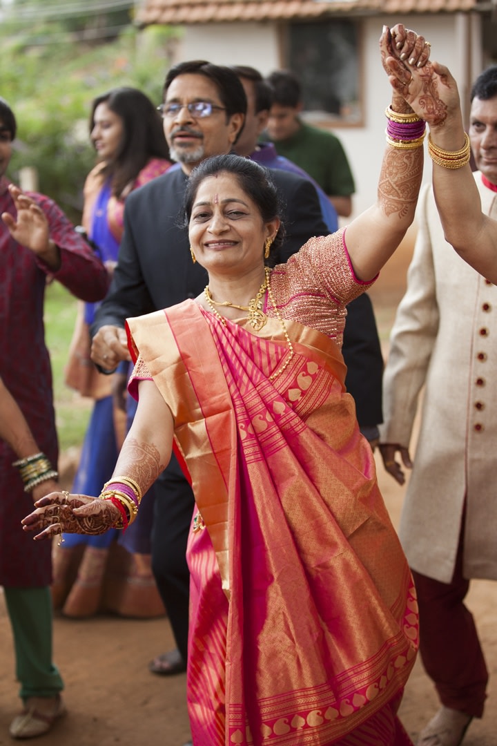 Beatific lady in tickled pink by Raj Photography Wedding-photography | Weddings Photos & Ideas