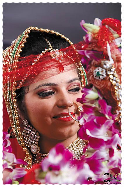 A stunning bride on her wedding day! by DC Photoworkz Wedding-photography | Weddings Photos & Ideas