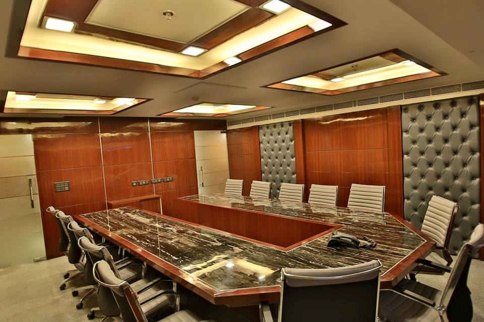 Meeting Room With Artistic False Ceiling by Damanjit Bajaj Modern | Interior Design Photos & Ideas