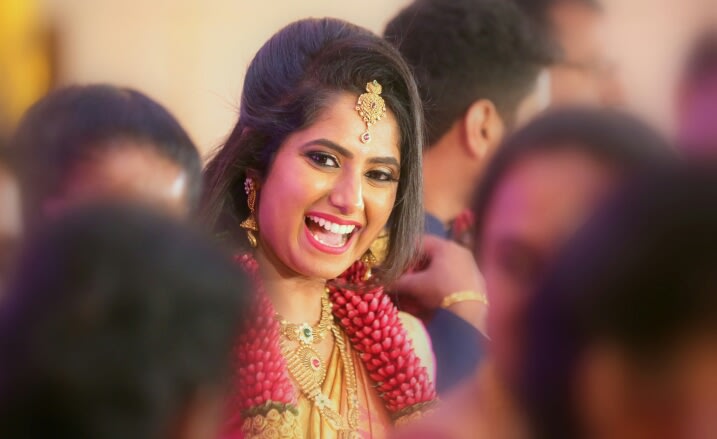 A jovial bride! by Royale Photos Wedding-photography | Weddings Photos & Ideas