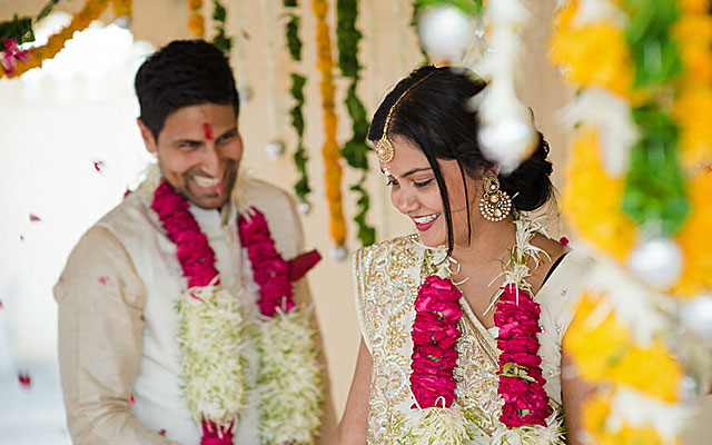 A simple couple! by Royale Photos Wedding-photography | Weddings Photos & Ideas