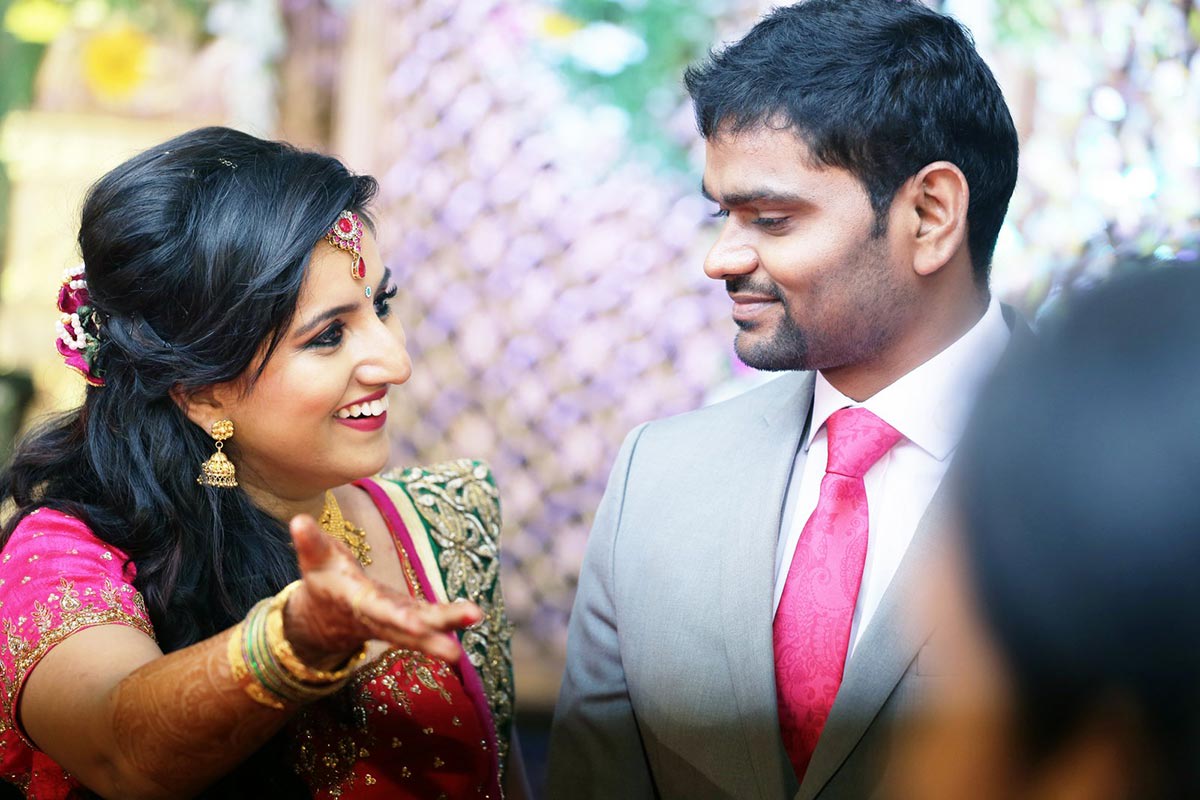 Couple looking into each other's eyes! by Royale Photos Wedding-photography | Weddings Photos & Ideas