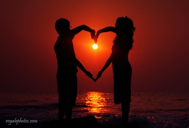 Love by the sunset! by Royale Photos Wedding-photography | Weddings Photos & Ideas