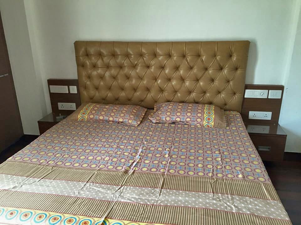 Simple Bedroom. by dei pvt. ltd. Bedroom Minimalistic | Interior Design Photos & Ideas