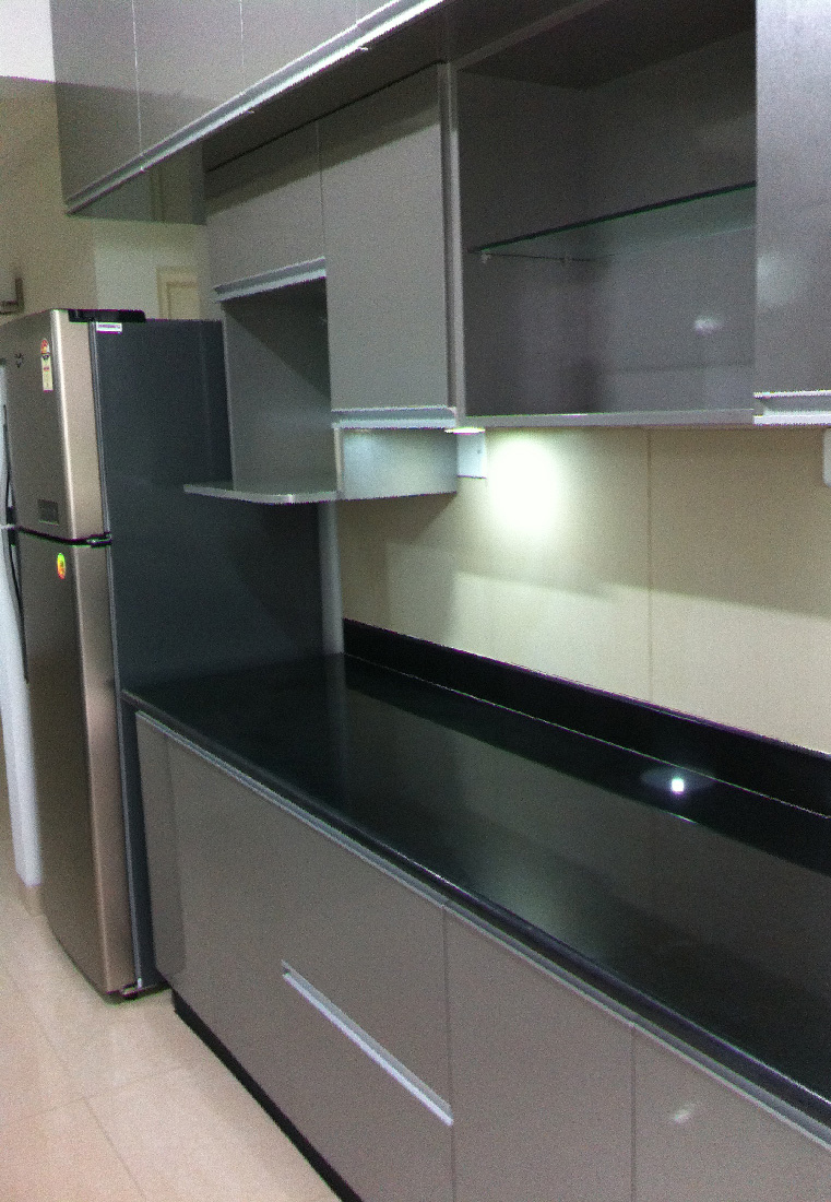 A modern modular kitchen by Root Art Interiors Modular-kitchen | Interior Design Photos & Ideas