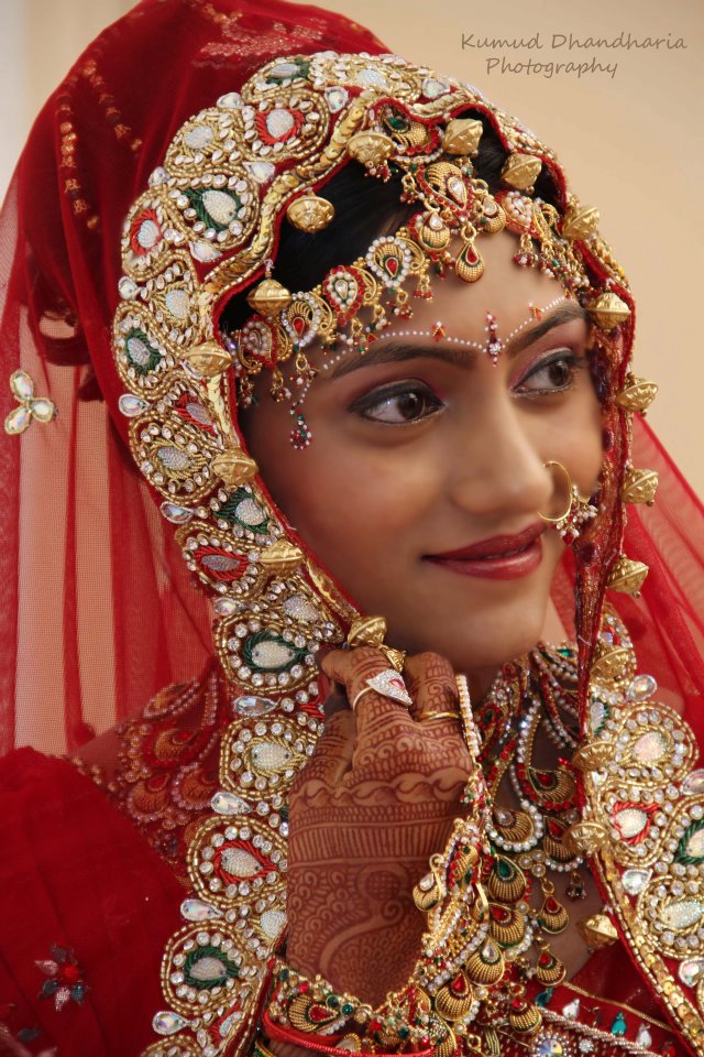 A beautiful bride on her wedding day! by Kumud Dhandharia Photography Wedding-photography | Weddings Photos & Ideas