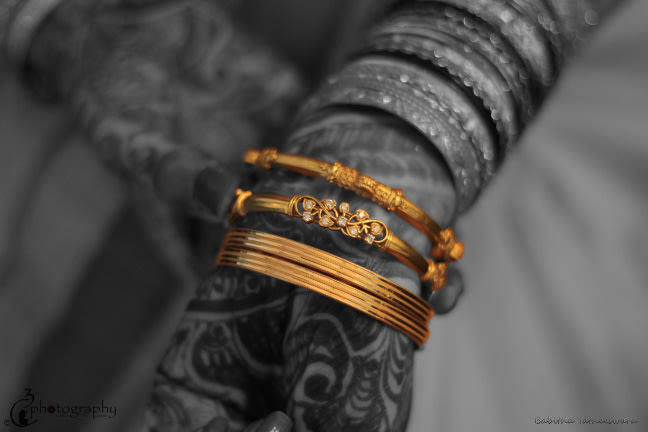 Beautiful bangles of the bride! by C3 Photography Wedding-photography | Weddings Photos & Ideas