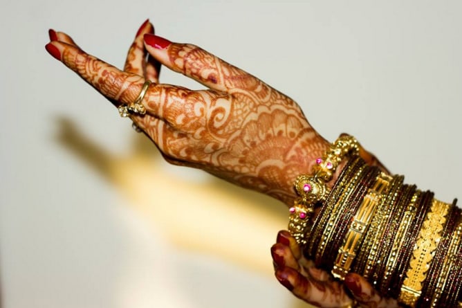 Beautiful bangles of the bride! by C3 Photography Wedding-photography | Weddings Photos & Ideas