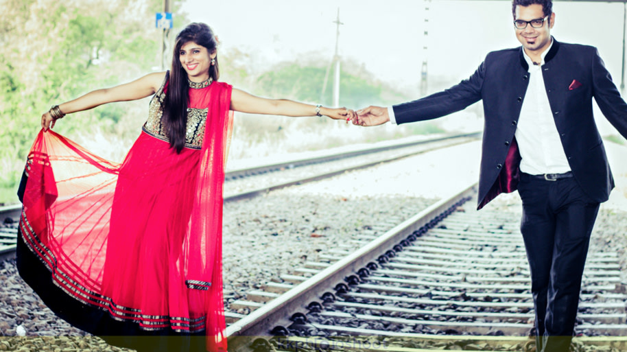 Love on track! by Krish Photography Wedding-photography | Weddings Photos & Ideas