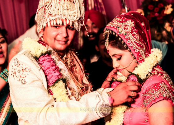 A couple excited for their new life! by Krish Photography Wedding-photography | Weddings Photos & Ideas