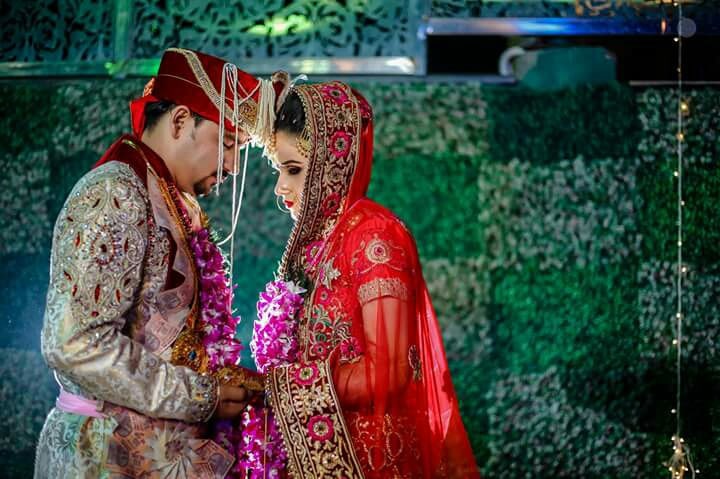 Couple posing together! by Krish Photography Wedding-photography | Weddings Photos & Ideas