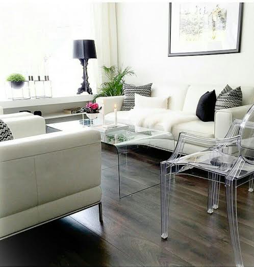 The peaceful are with white sofa set by E- Studio Traditional | Interior Design Photos & Ideas